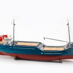 Cargo Mercantic à l'échelle 1/50 de Billing Boats