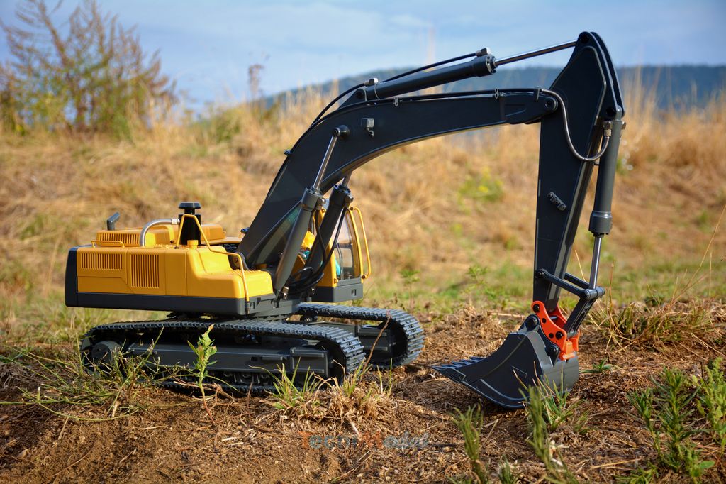 Excavatrice & bulldozer hydraulique RTR