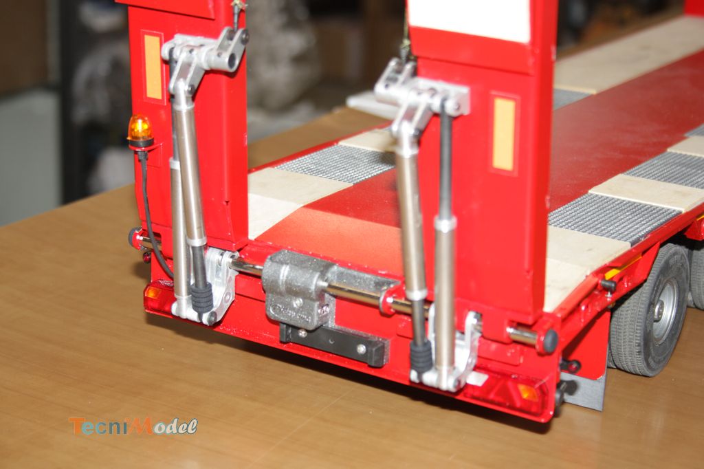 Equipement de la Goldhofer