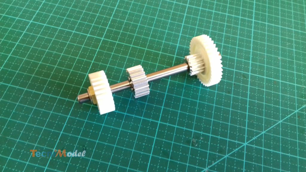 Montage de la boîte de vitesse Tamiya