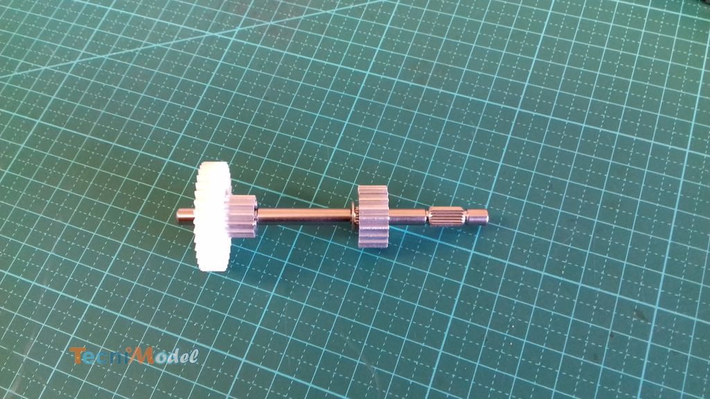 Montage de la boîte de vitesse Tamiya