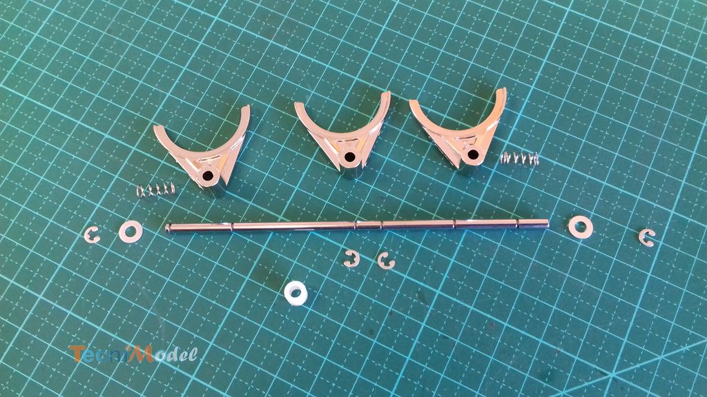 Montage de la boîte de vitesse Tamiya