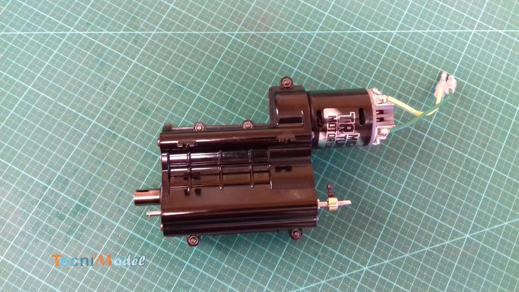 Montage de la boîte de vitesse Tamiya