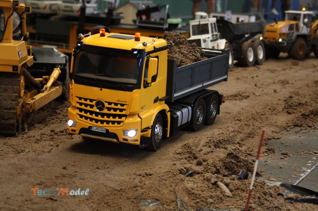 Montage du camion Tamiya Arocs benne 3348 (Partie 1)